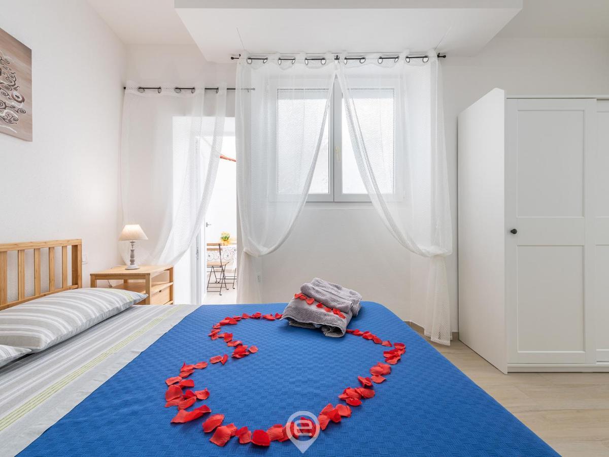 Sabamiglia Apartments Кальяри Экстерьер фото